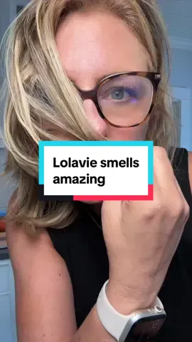 Replying to @Michelle | WFHM | Creator 💙 This travel shampoo and conditioner set from @LolaVie is the perfect size to test it out. Comes with a gloss detangler and leave in and smells so good! #travelsize #shampooandconditioner #detanglehair #tiktokshopfinds #tiktokshopcreatorpicks 