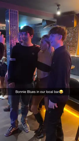 Bonnie Blues in our local bar