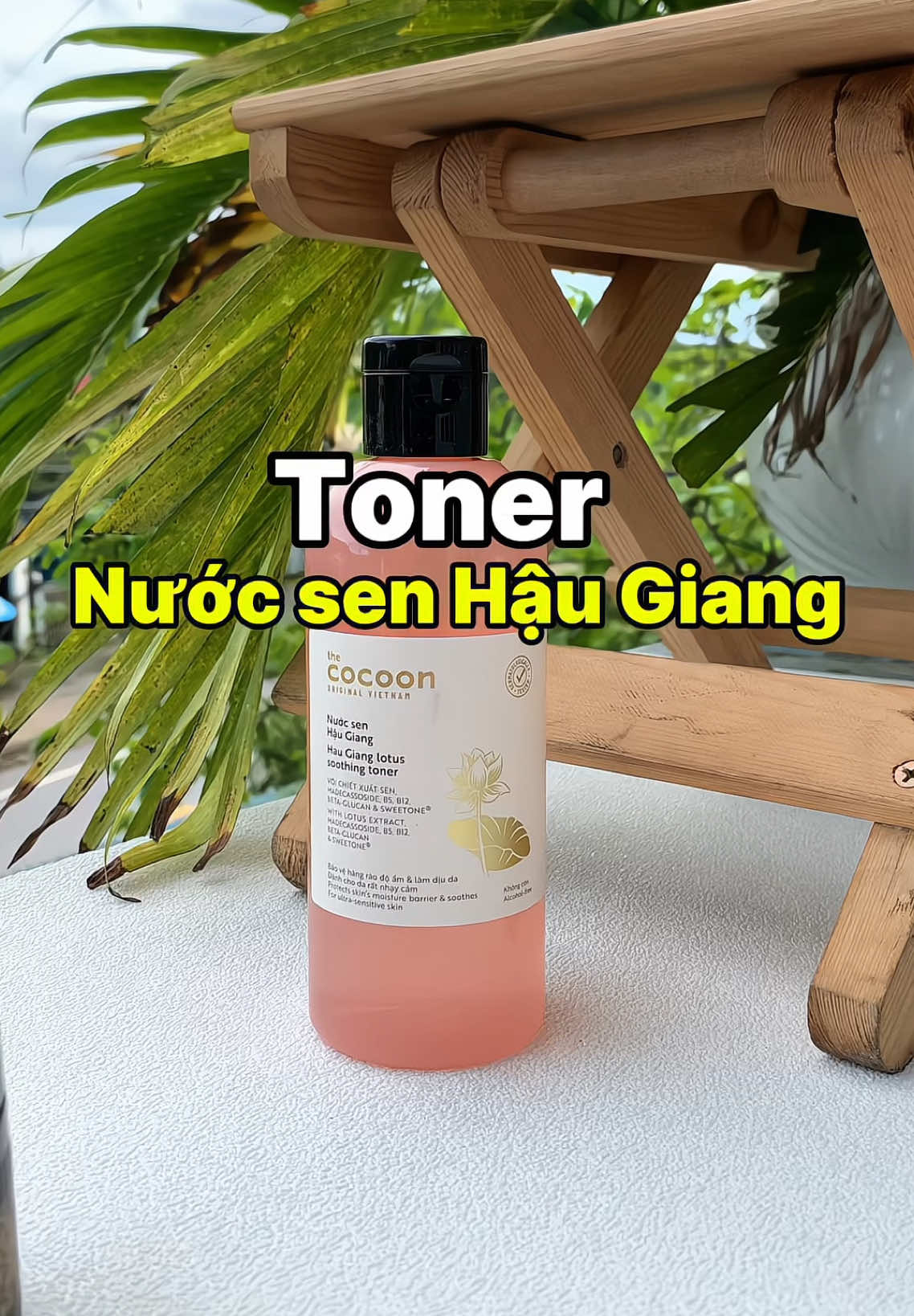 Da được cấp ẩm, dịu da căng rát #toner #nuocsenhaugiang #cocoon 