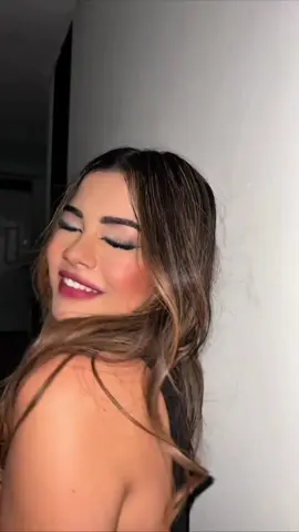 #fyp #trend #cutegirl #latinagirl #sugaronmytongue 