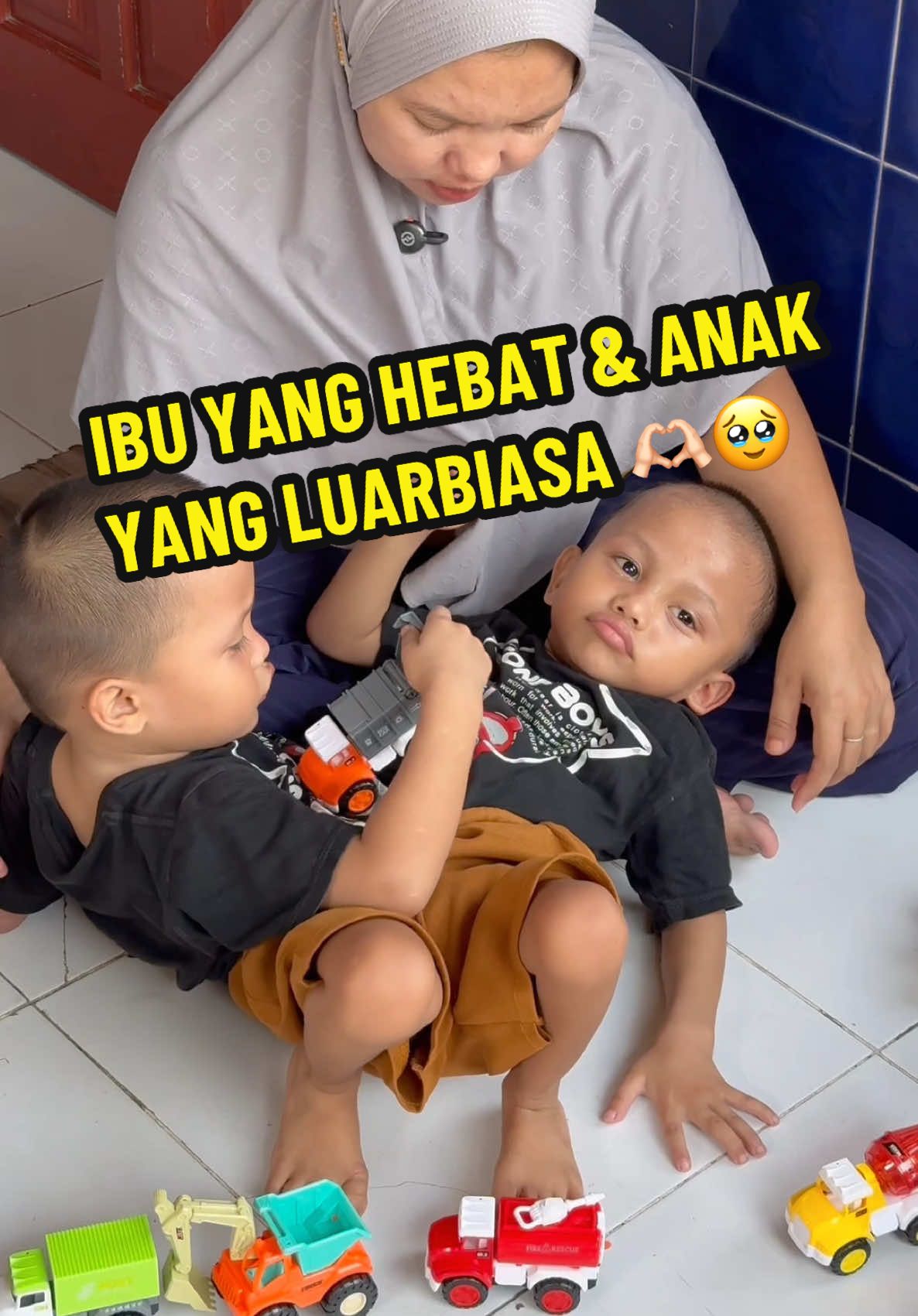 Kasih sayang ibu yang luar biasa untuk adam dan malika 🥺 #fyp #trending #ibu 
