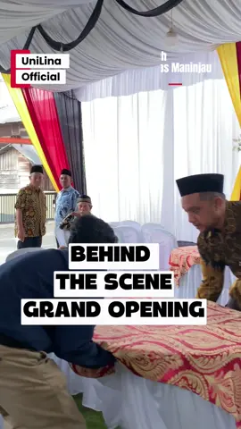 “Semuanya terwujud berkat dorongan dari lingkungan” Begitulah Uni Lina menyampaikan rasa kasih sayang dalam membangun pusat oleh oleh khas Maninjau ini Keluarga yang dahulu kali menguatkan tekad owner dalam usahanya, sehingga pusat UMKM ini bisa dibuka.  “Ramaikan pusat oleh khas Maninjau ini untuk melepaskan rindu kalian” ☺️ #danaumaninjau #umkmbangkit #khasmaninjau #kabagam #oleholeh 