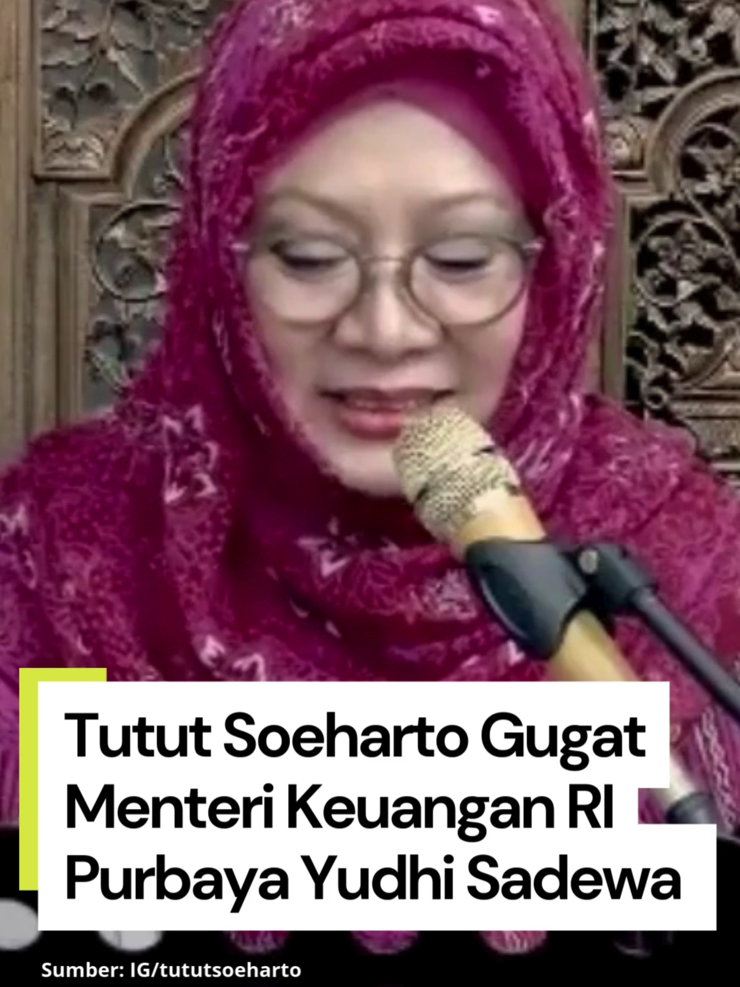 Putri Presiden RI ke-2 Soeharto, Siti Hardiyanti Hastuti Rukmana alias Tutut Soeharto, menggugat Menteri Keuangan RI Purbaya Yudhi Sadewa ke PTUN Jakarta. Gugatan ini diduga terkait dengan Keputusan Menkeu yang melarang Tutut bepergian ke luar negeri dalam rangka pengurusan piutang negara.  SK tersebut diterbitkan saat Sri Mulyani masih menjabat Menkeu, namun gugatan diajukan setelah Purbaya dilantik. Kemenkeu mengaku belum menerima surat gugatan resmi, sementara Tutut belum memberikan pernyataan publik.  #wartalampung #tututsoeharto #menkeu