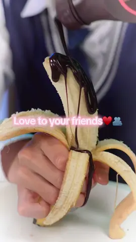 Love to your friends♥️🫂#viral_video #US #UK #foryou #unfreezemyacount 