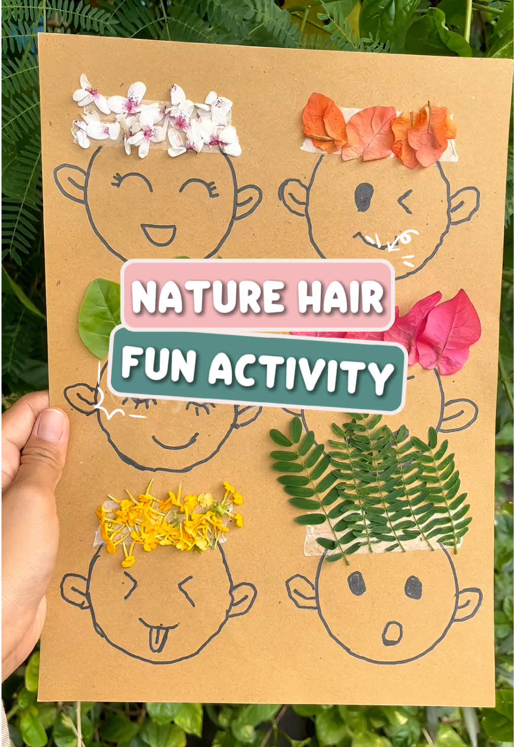 Daun & bunga dari lingkungan sekitar rumah bisa jadi mainan edukatif loh 🌸🌿 Main sambil belajar:  ✅ alam & lingkungan ✅ kreatifitas & imajinasi ✅ motorik halus  ✅ fokus ✅ kesabaran ✅ kemampuan komunikasi & bahasa Dan yang paling penting, bonding sama anak makin hangat 💕✨