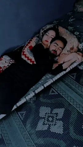 قریب آؤ تمہاری تنہائیاں چرالوں #creatorsearchinsights #couplegoals #viralvideo #fyp #foryou @Tahir and maria 