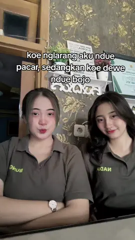READY PENGINAPAN HARIAN MURAH  RESERVASI LANGSUNG KLIK: https://wa.me/6281259428303 Fasilitas : -Springbed  - Resepsionis 24 jam - Kantin - AC/Kipas - Android TV / TV Digital - Kamar mandi dalam - Selimut+handuk - breakfast+minuman - Hot & Cold water+shower - Swimming Pool - Parkir mobil - Wi-Fi 📍Open 24 jam 📍Lokasi Kediri Kota Belakang rs baptis 📍Dekat SLG, Tirtoyoso park, dan Stadion Brawijaya  📍Harga terjangkau 📍Bersih,Bebas, aman dan nyaman 📍bisa langsung datang