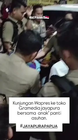 Terima kasih bapak Wapres sudah berkunjung ke Papua.🤝🇲🇨 #Masgibran #thebest 