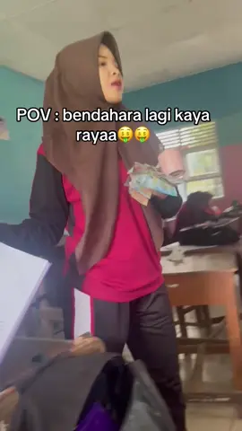 mendadak kaya🤑 #bendaharakelas #smansa #aud #fyp #masukberanda 