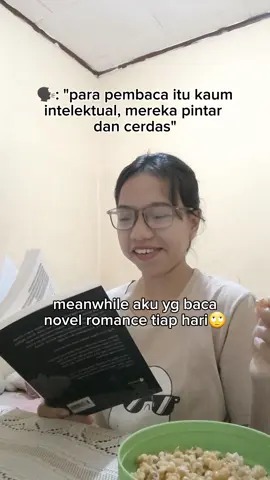 klo pinter ngasih solusi masalah percintaan sih bener #booktokindonesia #bookishtiktok #bookishthings #bookishthoughts #books 