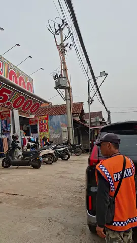 suasana sore ini di alesha fashion cigdung🤗🤗. cuss jangan lupa mampir ke toko kami ya🥰🤗. https://wa.me/message/LG2ZOQAZBDZ5F1 ALAMAT: kelurahan cigadung,kecamatan karang tanjung. kabupaten pandeglang banten. patokan : 300 meter dari Tugu Asmaul Husna, arah ke pasar Cadasari , atau ruko bekas alfamidi kaka atau samping JNT.