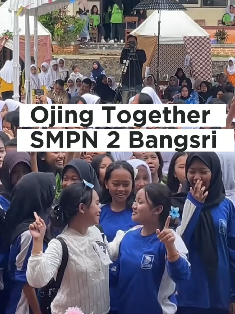 Ojing together neng SMPN 2 Bangsri bolo #jepara24jam #jeparapost #orkesjepara #ojingjepara #ojingfunjepara 