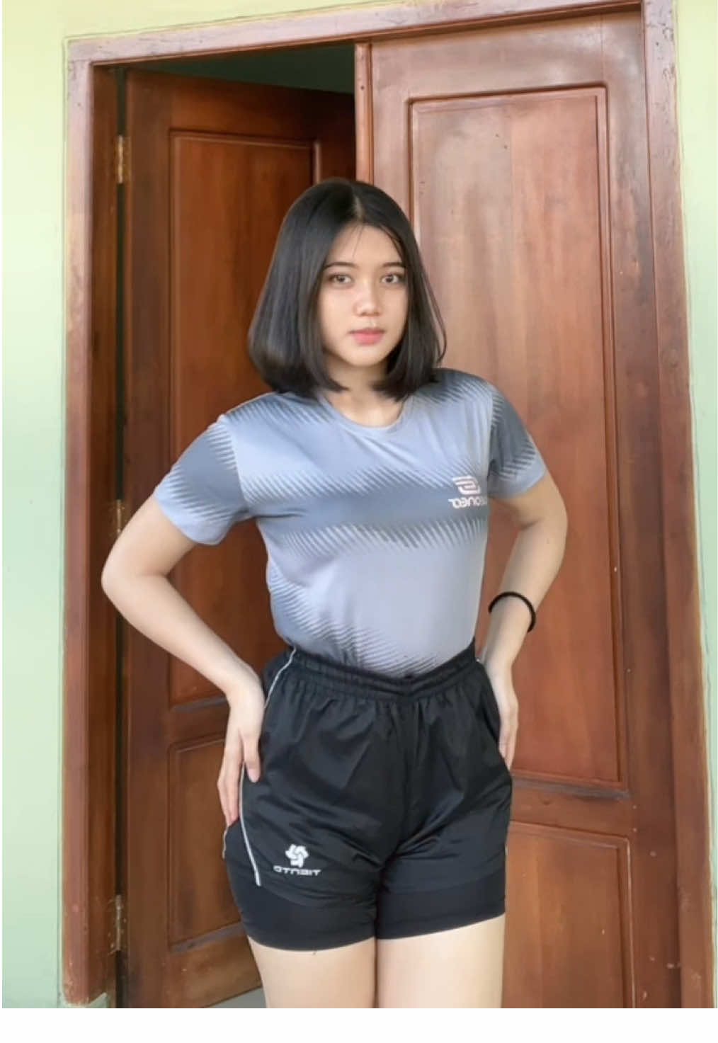 outfit lari aku hari ini