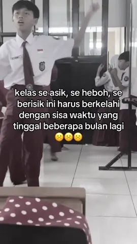 ☹️🤍 #moots? #mootskelas #sixA #6amazingg_ #mootskelaas 