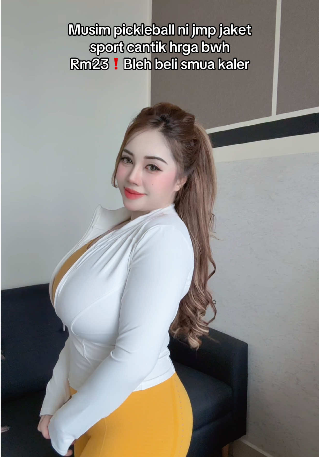 Cantik jaker sport ni rse nk beli smua kaler 😍 Oder kt beg kuninnn 😘 #zackzainefer #sport #sportjacket #sportattire #outfit 