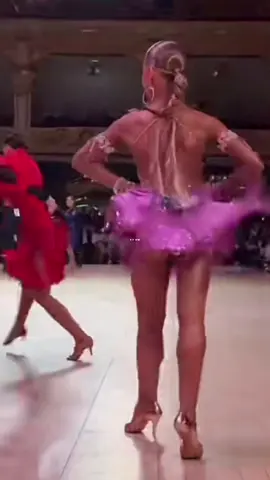 You want to see the Lambada!!             I will show you the Lambada!😎                                          #дядяалик #dance #lambada #funny  #foryou 