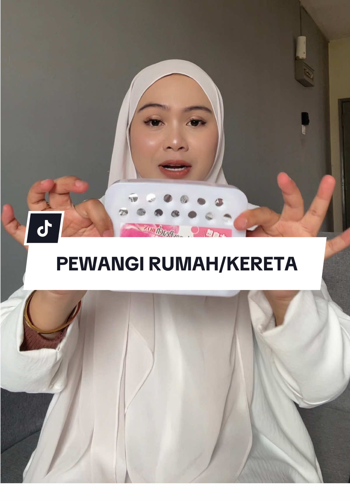 #pewangi #pewangikereta #pewangibilik #pewangiruangan #fyp 