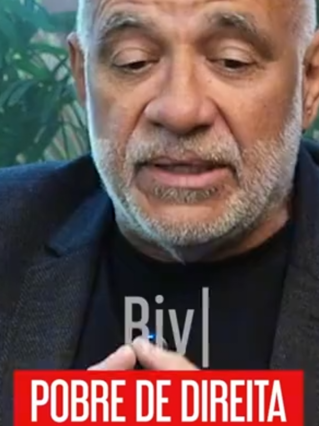 Pobre de DIREITA é imbecil?
