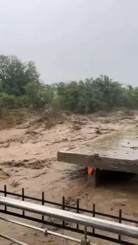 very high flood 😭