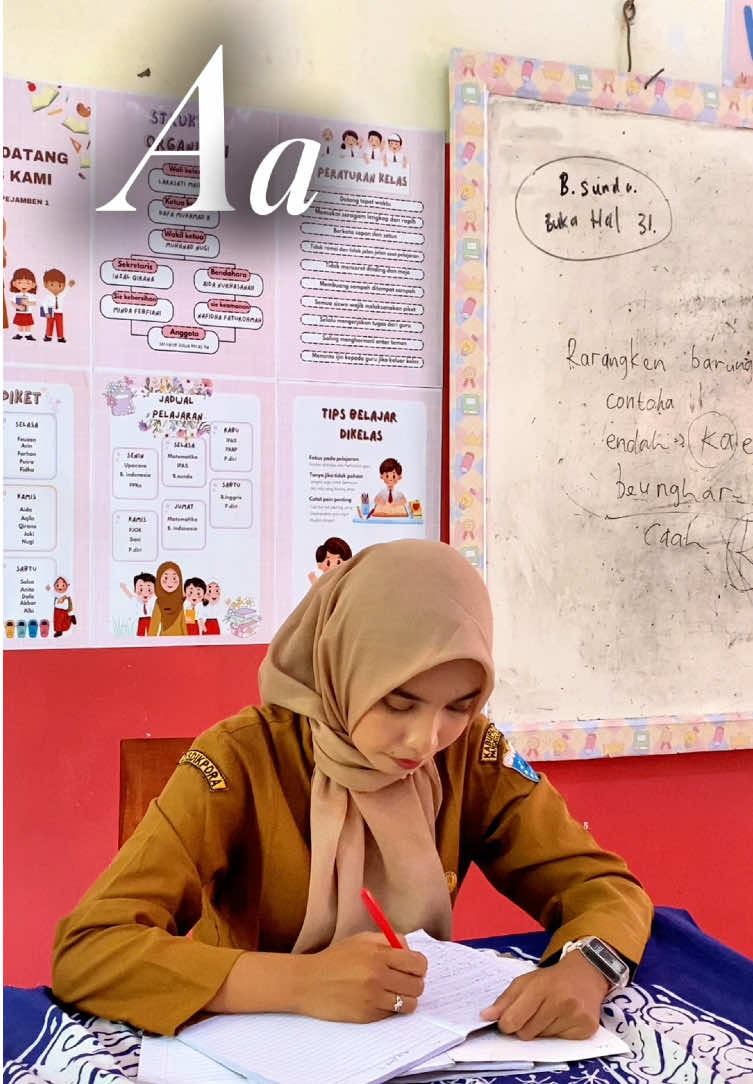 lagu yang menggambarkan kondisi guru sehari-hari 🤣 . . . #guru #siswa #gurutiktok 