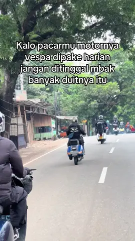 spil foto touring kalian bisku #fyp #vespa  @Abang makhlad 
