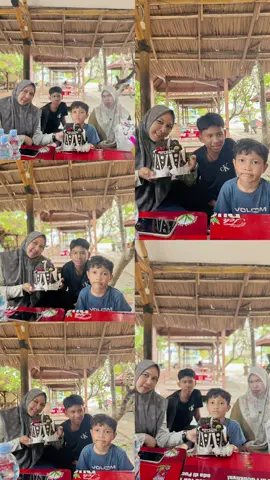 Terimakasih yg sudah mendo’a kan daffa dan peduli dan syang dengan daffa,semoga di balas allah rezeki yg berlimpah amiinn🤲🤲🥳🥳🥳❤️❤️#ulangtahun #banjarbaru #pyfツviral_❤ #anak