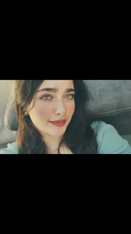 بے کیفئ حیات میں , کیوں مل گئے ھو تم ؟؟  ایسی سیاہ رات میں , کیوں مل گئے ھو تم ؟؟ میں حادثاتِ زیست پہ , کچھ کر رھا تھا غور آشوبِ حادثات میں , کیوں مل گئے ھو تم ؟؟ تم سے تو راہِ صدق میں , ملنے کا قول تھا راہِ تکلفات میں , کیوں مل گئے ھو تم  ؟؟ اُس سرمدی حیات میں ملتے تو بات تھی  اِس عارضی حیات میں , کیوں مل گئے ھو تم ؟؟ ملتے فراغتوں میں , عدمؔ کے دیدار کو  دورِ تفکرّات میں , کیوں مل گئے ھو تم ؟؟ ”عبد الحمّید عدمؔ“ #bareekhna #برېښنا #viralvideo #karankhanmusic 