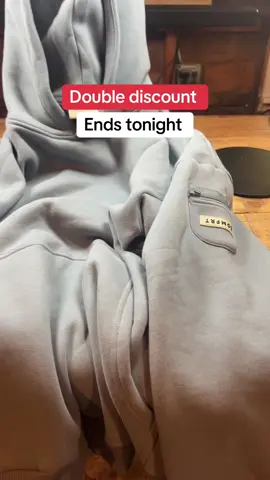 #tiktokshoprestock #comfrtclothing #dealsforyoudays #hoodie 