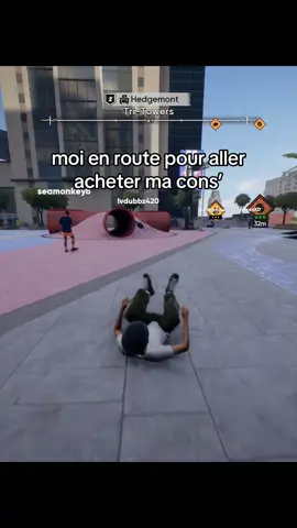 skate 4 ou fortnite ?? #skate #humour 