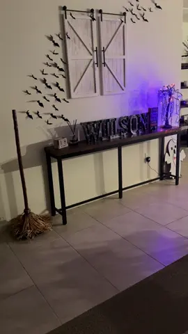 This bats are just the thing to take your Halloween decor to the next level. #bats #halloween 
