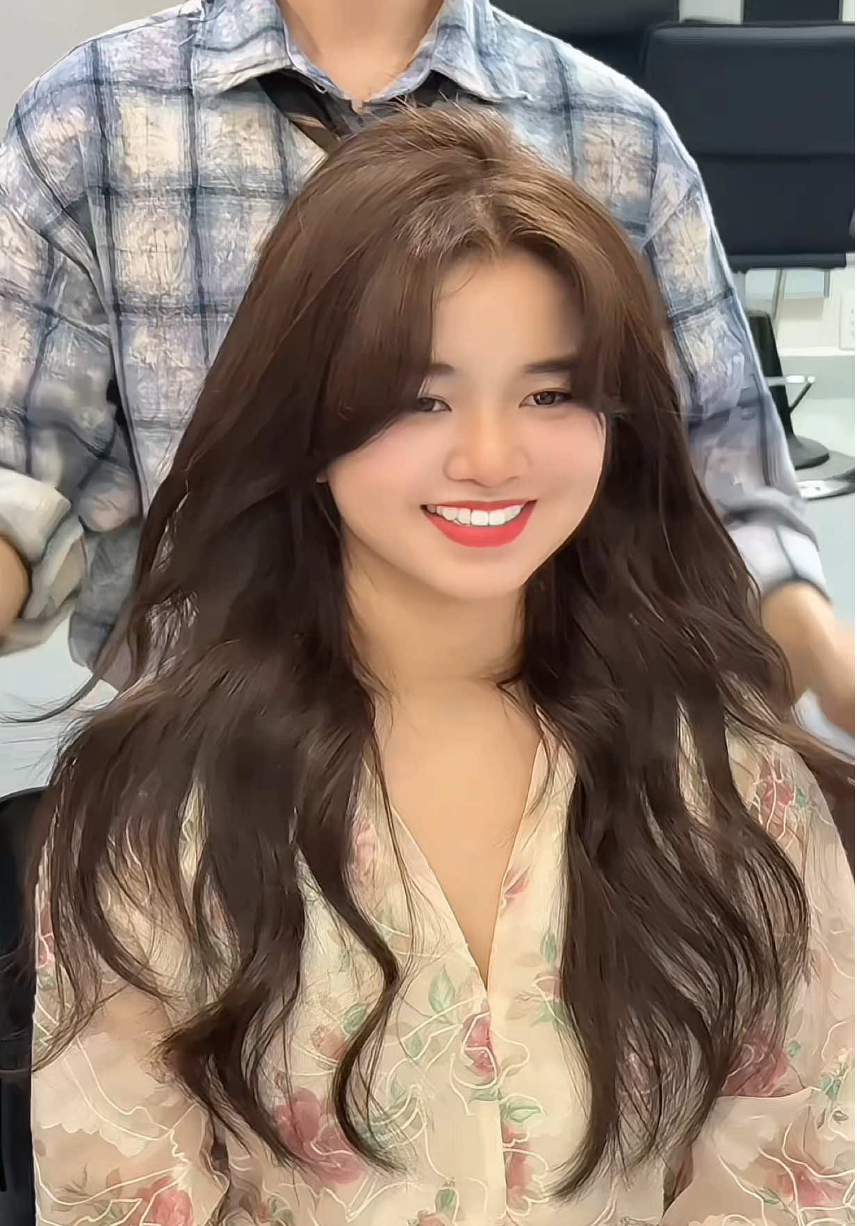 Đẩy thuyền mạnh lên cùng mình mn nhen , thay đổi cùng chychy xem ai kia có trầm trồ  #chychy #salontocquan7 #1sevenhairsalon #maihanquoc #maibay