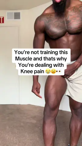 The one muscle most people neglect that is causing knee pain 😩👀 #kneepain #kneepainrelief #kneerehab #slantboard #tiktokshopcreatorpicks 