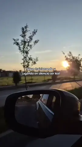 Sigan traicionando y jugando a ser leal #frases #reflexion #karma #Anuel 