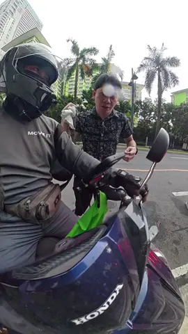 Maliit na bagay pero malaking tulong para sa ating kapatid na PWD #fbreelsfypシ゚viralfbreelsfypシ゚viral  #kindness #respect #libresakayseries #goodvibes 