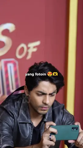 emang ekspektasi gw yg ketinggian, sini gw ajarin foto arr😫🤟🏼 #shahrukhkhan #aryankhan #bollywood #netflix #fypシ 
