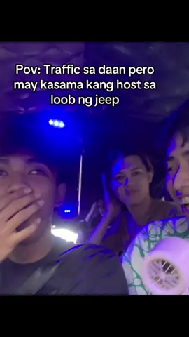 Ito na! nagkita ulit yung dalawang host HAHAHA. Sigaw ng hephep hoorey kung gutom na! HAHAHAHA, thanks kay kuyang jeepney driver very good vibes din siya🤪 w/@taurtang.egg #jeep #foryoupage #new #f #makemeviral 