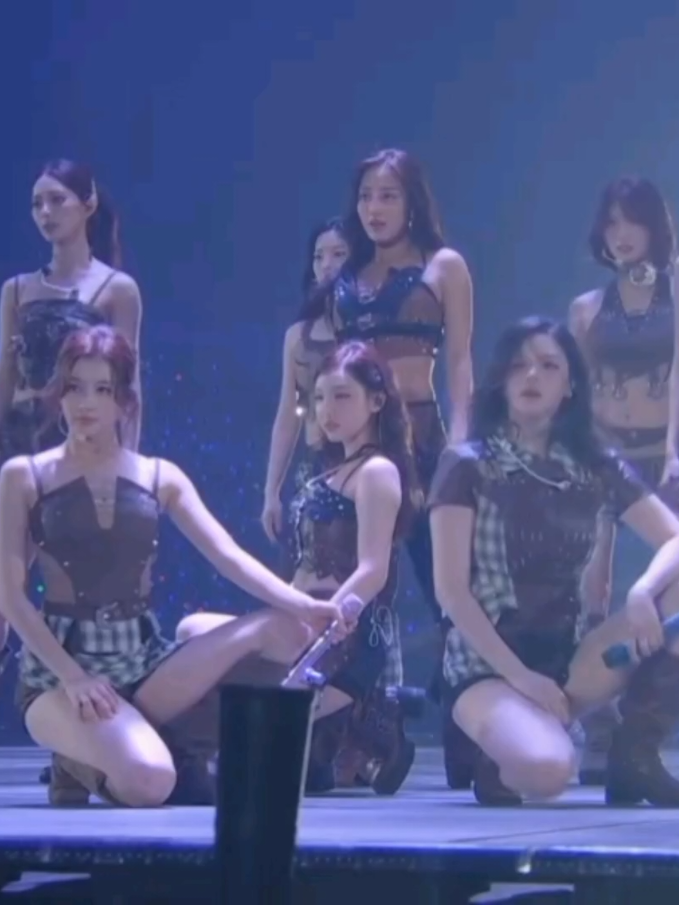 TWICE  THIS IS FOR WORLD TOUR IM TOKYO DOME DAY 2 Setlist   8- Mars 9- l Got You 10- The Feels  11- Gone 12- Cry For Me 13- Hell In Heaven 14- Right Hand Girls #東京ドーム #TWICE  #THISISFOR_TOKYO_ONCE_D2 #TWICE_THISISFOR_WORLD_TOUR_IN_JAPAN @TWICE JAPAN OFFICIAL @TWICE 