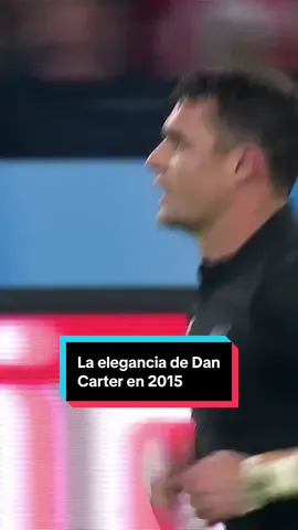 Dan Carter. De galera y bastón. Nada menos que en la final de la #RWC2015. Qué manera de cerrar su historia con los All Blacks. 🫶🏼