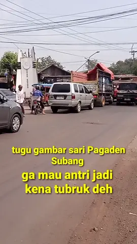 tugu gambar sari Pagaden Subang 