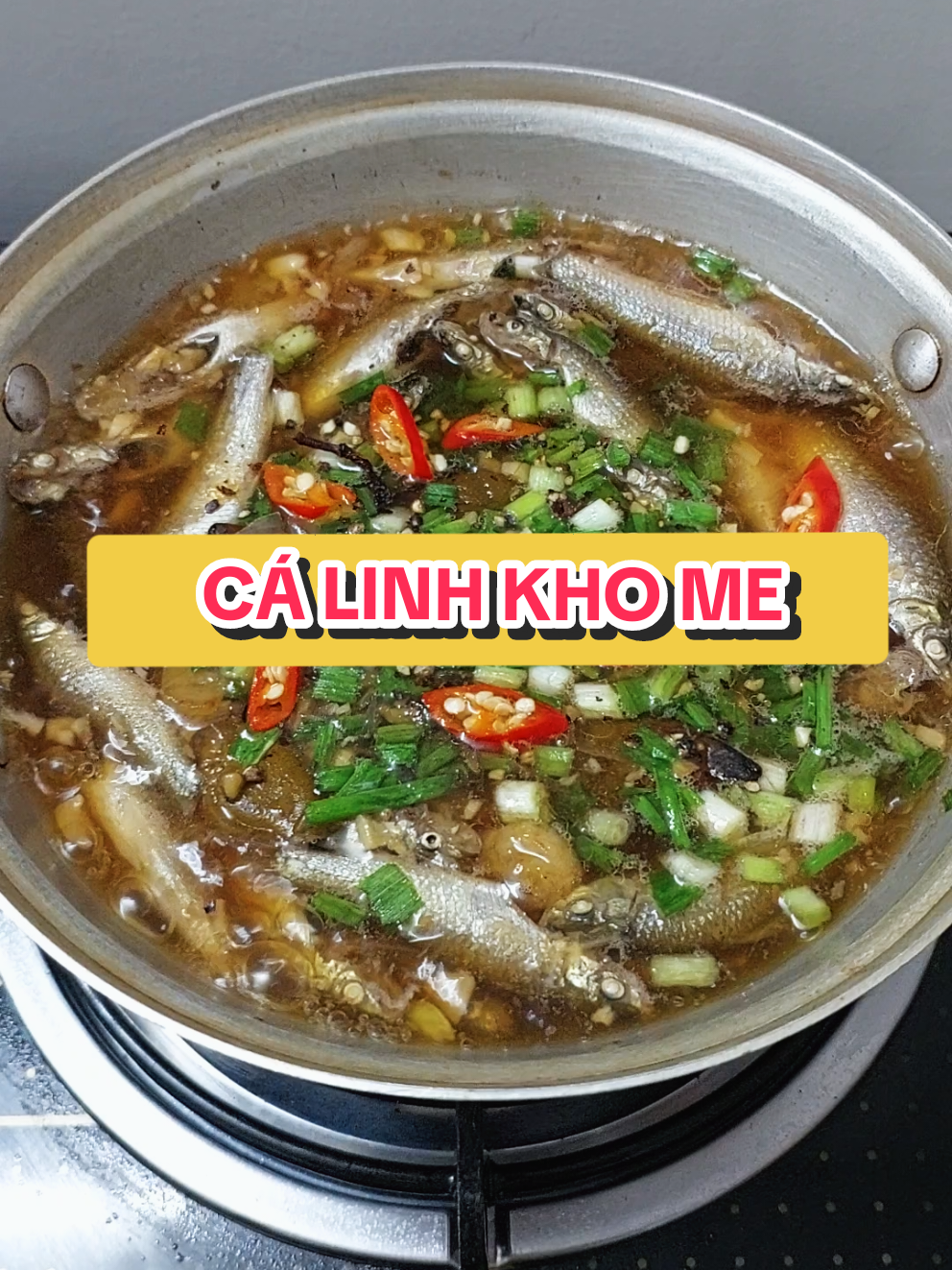 ✨️Đặc sản Miền Tây mùa nước nổi🌾 🐟Cá linh kho me😋😋 #monngonmoingay #mientay  #cungchongvaobep #cooking #nauancungtiktok 