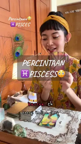Percintaan Pisces💕 Sun,moon,rising boleh masuk.. ingat bacaan banyak orang dan Timeless ya, pas nonton pas saat itu pesan buat kamu nya. Let’s enjoy 😉🍿 #pisces #♓️ #zodiak #tarot #fyp 