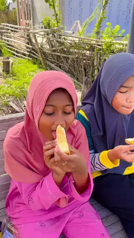 Minta sikit beneran di kasi sikit😂😅 #fypシ゚ #samasamaketawa🤣🤣 