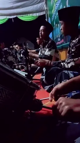 opening Hadroh NHA , JEK pemula bolo 😁#maulidnabimuhamammadsaw #hadrohsholawat #pageforyou_🔥 #fypage #santri 
