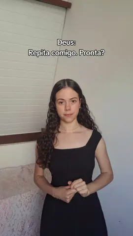 PARTE 4: 1- Não adianta se dizer cristão e não refletir o Reino. Não adianta ter versículo na bio, mas tratar mal as pessoas, fazer fofoca, sensualizar na internet (homens e mulheres), espalhar ódio, não ler a Bíblia, não renunciar. Falar que é cristão é fácil… agora, seguir a Jesus é outra história. Ser cristão não é aparência, quem vive o Reino exala Jesus. 