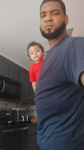 calentando un poco los motores.