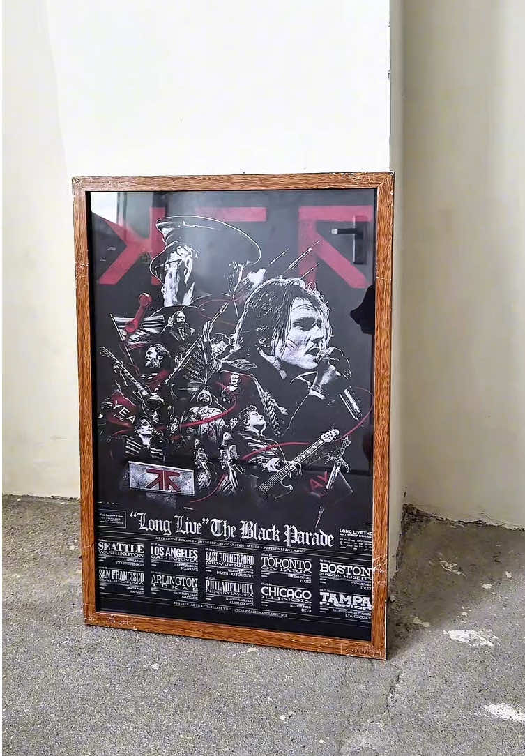 The Black Parade never ended - it just found a place on your wall 🔥 #MCR #longlivetheblackparade #mcrtour #imnotokay #mcrposter 
