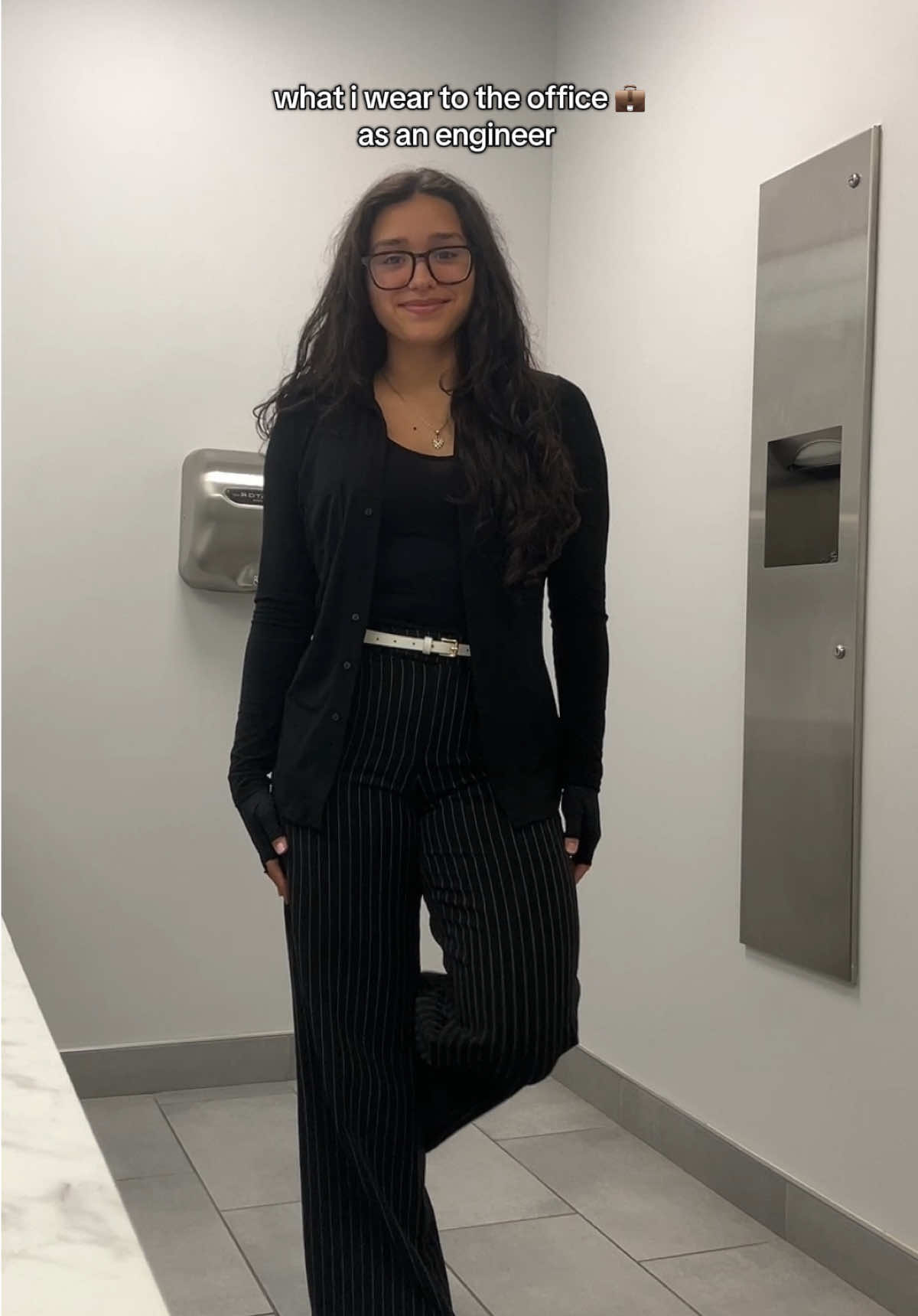 last outfit of the week before vacation 🥳 #corporategirlies #outfitcheck #businesscasual #engineers #fits 