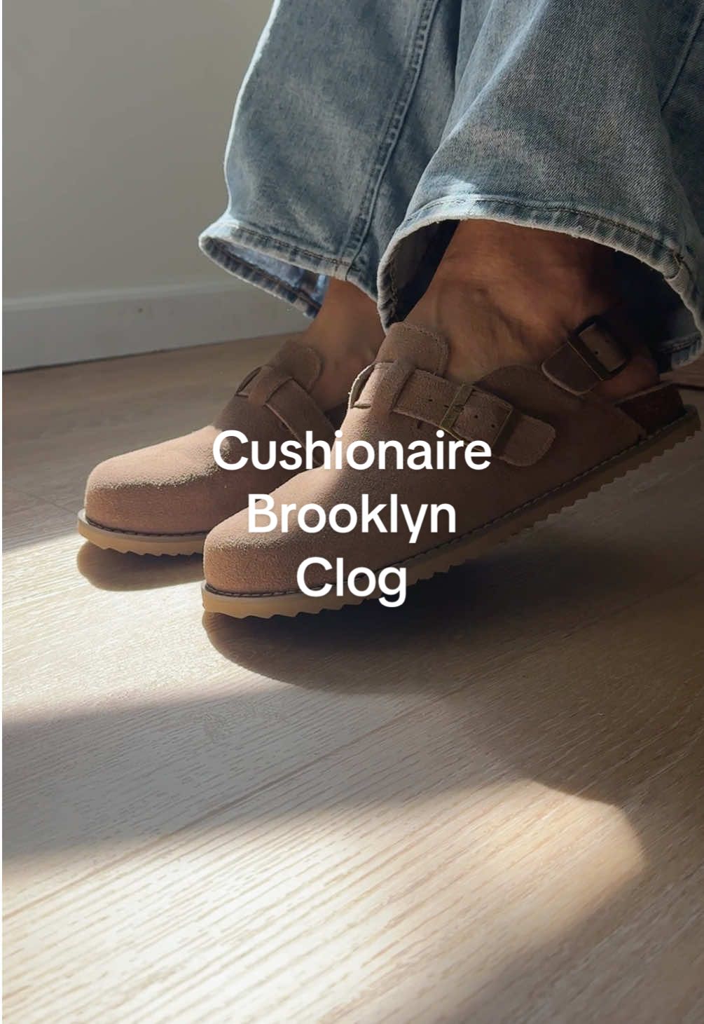 Cushionaire Brooklyn Clog #futvollo #fallfashion #tiktokshopcreatorpicks #fashiontok #leather 
