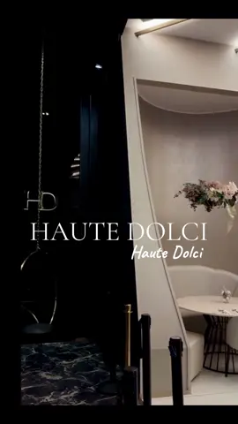 Let you deside .. 🥂 @HAUTE DOLCI  Aesthetic 10/10 🤩 Food 7.5/10  Service 8/10 #fyp #datenight #FoodTok #thingstodoinlondon #brunch 