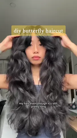 let’s revive this!! I’ve never seen a bad diy butterfly haircut 🤷🏻‍♀️ #butterflyhaircut #layeredhair #diyhaircut #layeredhaircut #haircuttingtutorial #haircutinspo 